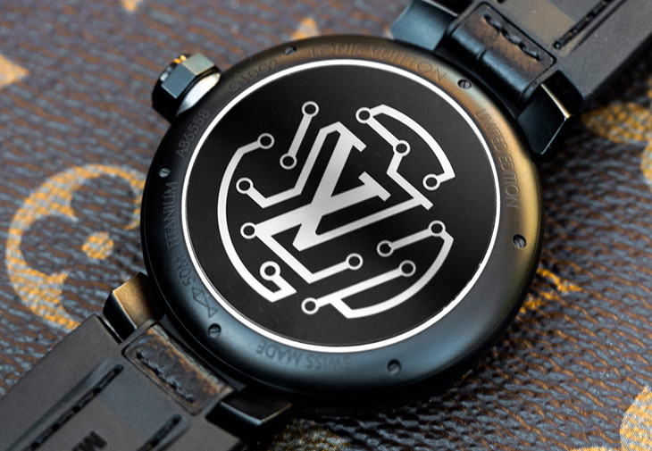 LOUIS VUITTON Tambour Spin Time Air Quantum