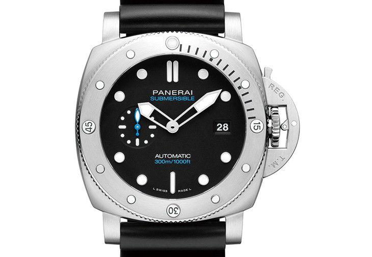 沛納海Submersible QuarantaQuattro