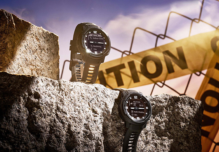 GARMIN Instinct Crossover系列太陽能軍事戰術版
