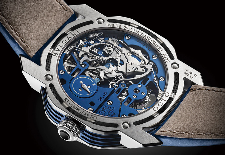 寶格麗Octo Roma Blue Carillon Tourbillon藍色鈦金屬鐘樂報時陀飛輪腕錶