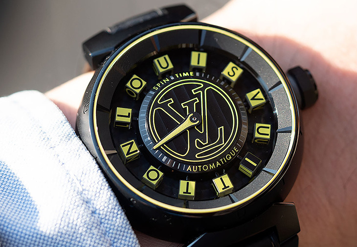 LOUIS VUITTON Tambour Spin Time Air Quantum