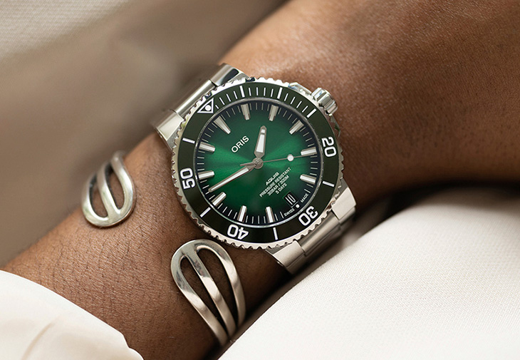 豪利時ORIS Aquis Calibre 400日期腕錶