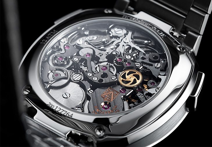 亨利慕時H. MOSER & CIE. Streamliner疾速者電光藍自動飛返計時碼錶2.0版