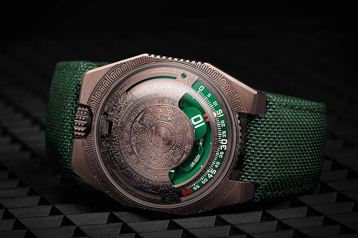 URWERK UR-100V Time and Culture
