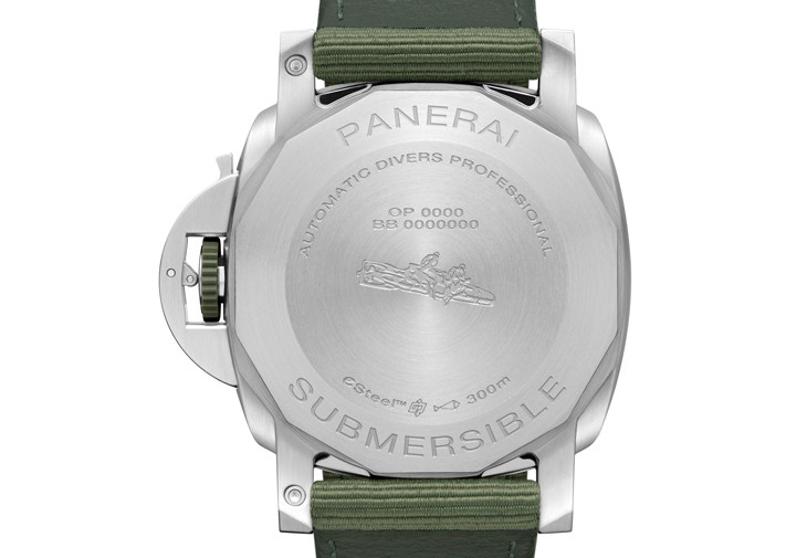 沛納海Submersible QuarantaQuattro eSteel Verde Smeraldo