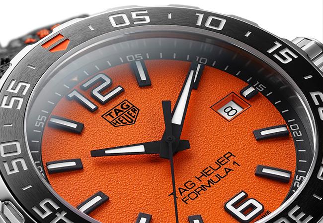 泰格豪雅TAG HEUER F1系列三針腕錶