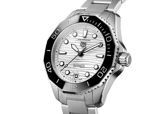泰格豪雅Aquaracer Professional 300米自動腕錶