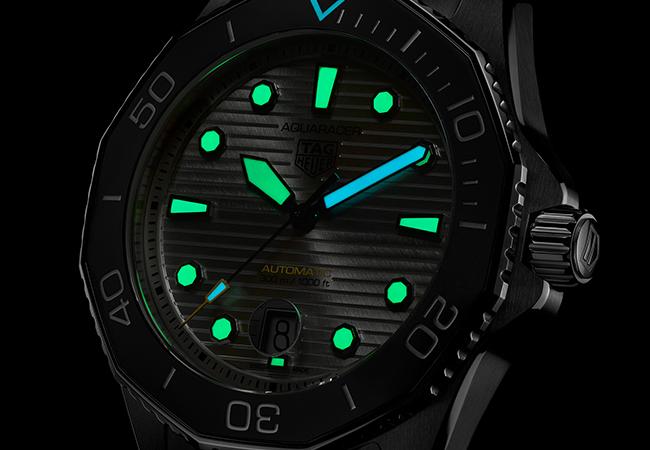 泰格豪雅Aquaracer Professional 300米自動腕錶