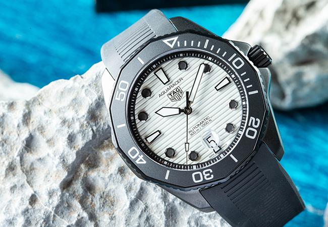 泰格豪雅Aquaracer Professional 300米自動腕錶