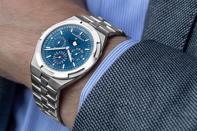 VACHERON CONSTANTIN江詩丹頓Overseas縱橫四海超薄萬年曆腕錶