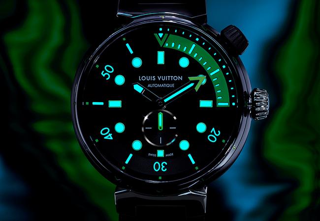 Tambour Street Diver