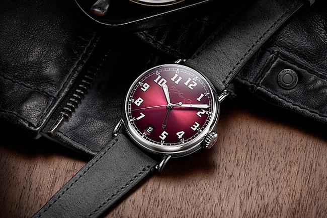 亨利慕時H. MOSER & CIE. Heritage傳承者兩地時間腕錶