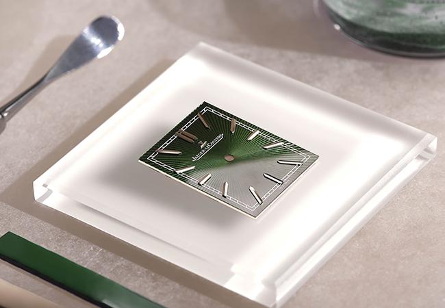 積家JAEGER-LECOULTRE Reverso Tribute Enamel Hidden Treasures翻轉系列琺瑯腕錶