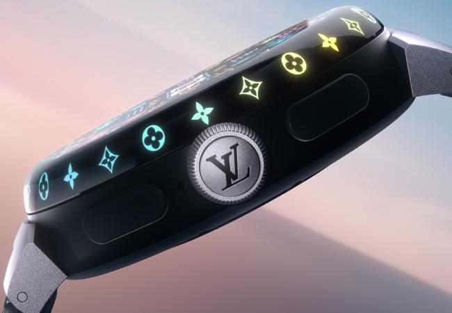 路易威登LOUIS VUITTON Tambour Horizon Light Up智能腕錶