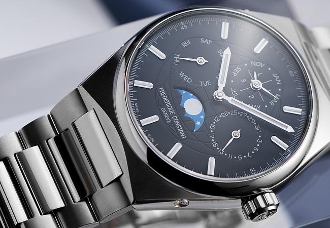 康斯登Frederique Constant Highlife萬年曆腕錶