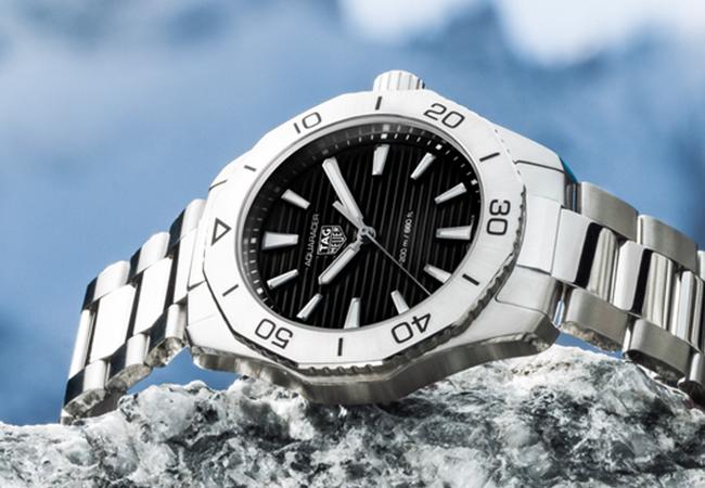 泰格豪雅TAG Heuer Aquaracer Professional 200自動腕錶