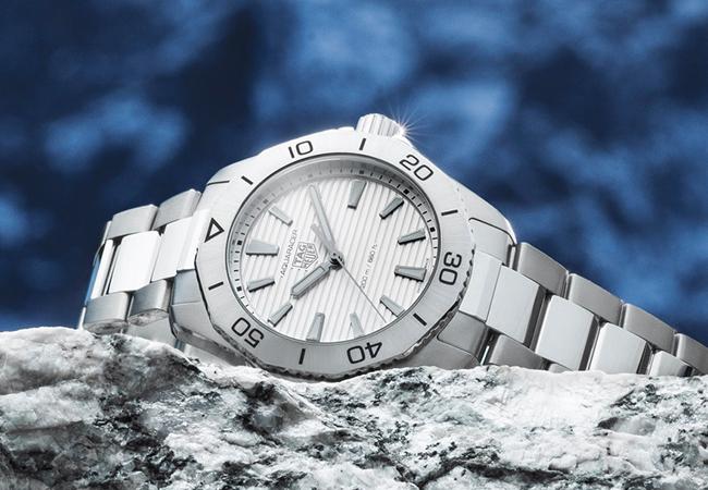 泰格豪雅TAG Heuer Aquaracer Professional 200自動腕錶