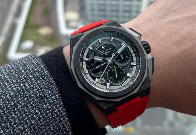 真力時ZENITH Defy Extreme碳纖維腕錶