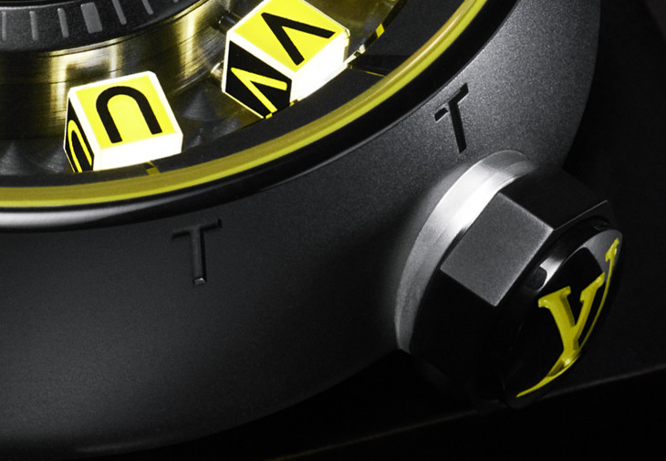 LOUIS VUITTON Tambour Spin Time Air Quantum