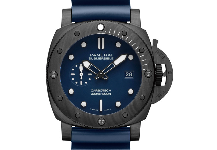 沛納海Submersible QuarantaQuattro Carbotech
