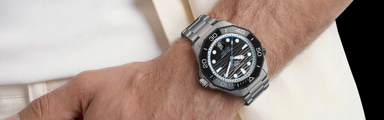 TAG HEUER泰格豪雅Aquaracer Professional 500日期腕錶