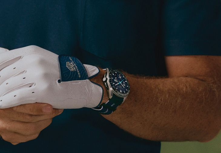TAG HEUER泰格豪雅Connected Calibre E5智能腕錶45毫米TaylorMade特別版