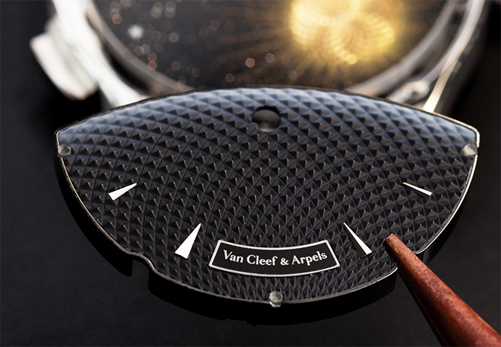 VAN CLEEF & ARPELS梵克雅寶Midnight Jour Nuit Phase de Lune日夜顯示月相腕錶