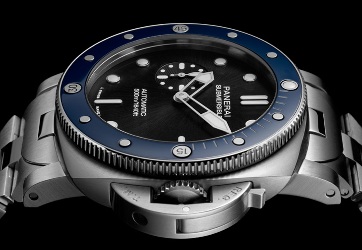 PANERAI沛納海Submersible 系列 44 毫米金屬鍊帶潛水腕錶PAM01756