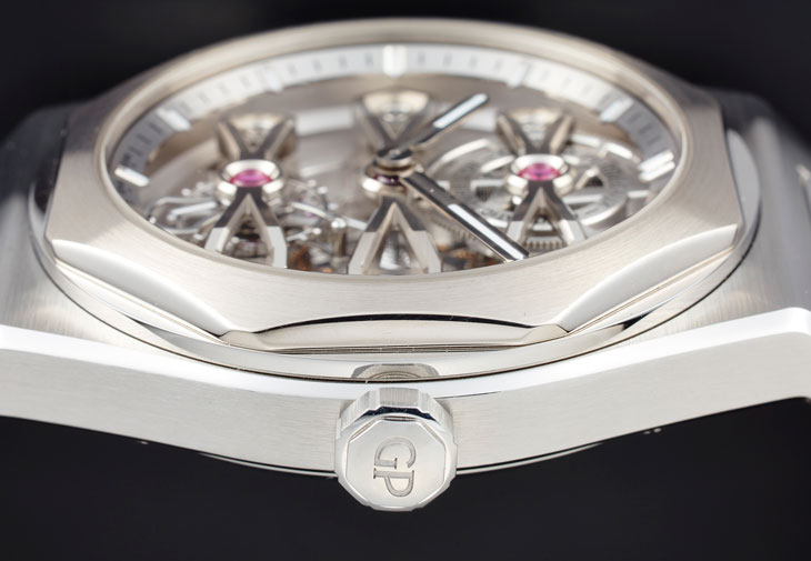 GIRARD-PERREGAUX 芝柏表Laureato桂冠系列三金橋陀飛輪腕錶
