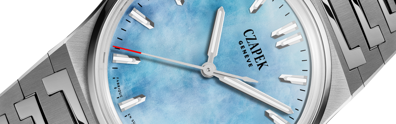 CZAPEK Antarctique S Ice Cloud珍珠母貝工藝腕錶