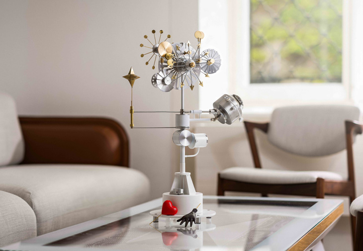 MB&F M.A.D.Gallery Solar Orbiter Watch Winder