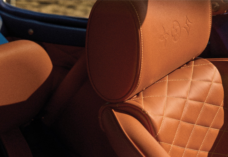 路易威登LOUIS VUITTON × Singer加州跑車工作室Porsche 911