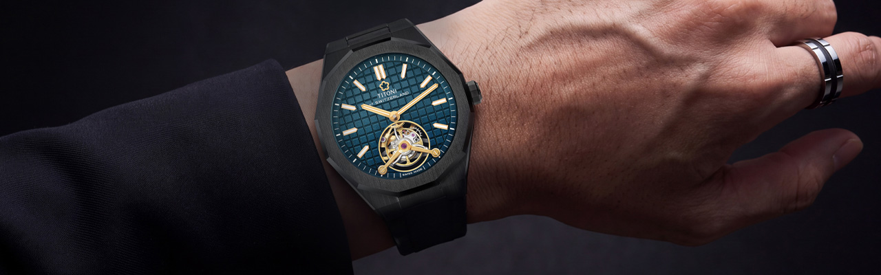 TITONI梅花錶Luxe Tourbillon陀飛輪腕錶