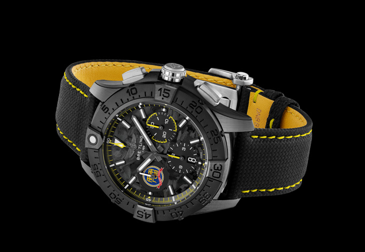 BREITLING百年靈Avenger B01 Chronograph 44 Night Mission限量腕錶