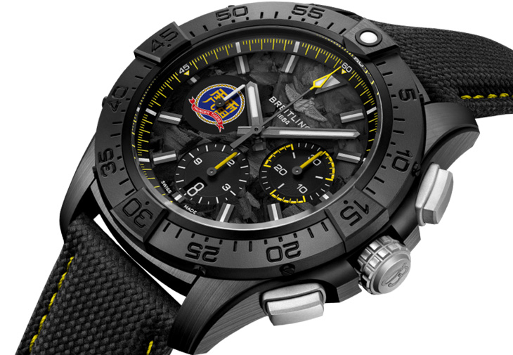 BREITLING百年靈Avenger B01 Chronograph 44 Night Mission限量腕錶