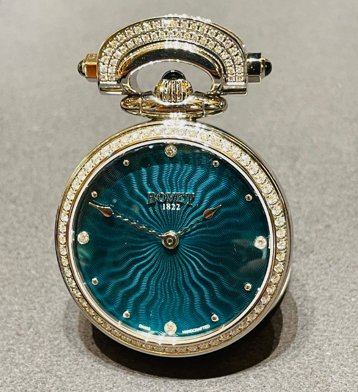 播威Bovet 1822 Miss Audrey