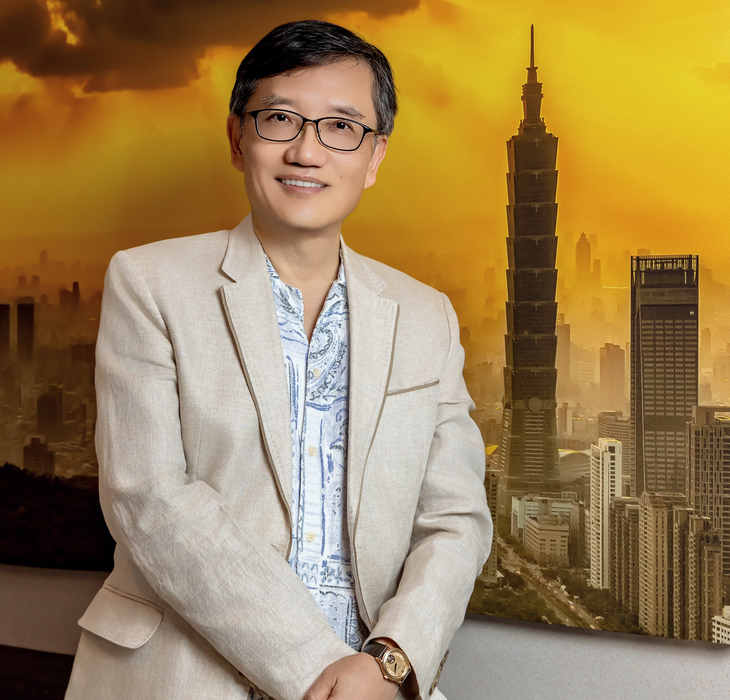 藝術評論家樊慰慈