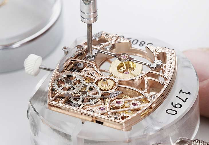 江詩丹頓VACHERON CONSTANTIN Les Cabinotiers閣樓工匠Malte鏤雕陀飛輪 Tribute to Haussmannian style腕錶