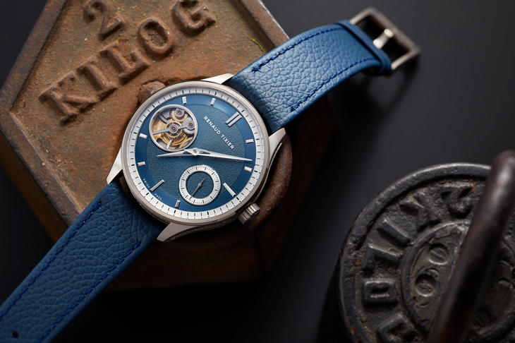 打破常規的低調舞者／RENAUD TIXIER Monday自動腕錶