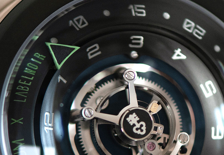 崑崙錶CORUM Bubble 47中置陀飛輪 x Label Noir