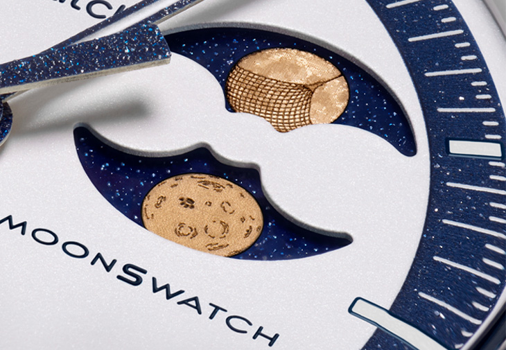 Swatch Mission To Earthphase  Moonshine Gold