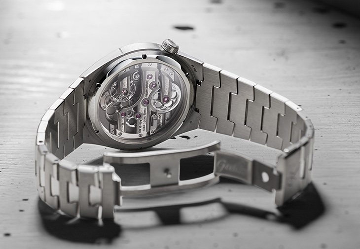 C by ROMAIN GAUTHIER Platinum Edition Bracelet C系列鉑金鏈帶腕錶