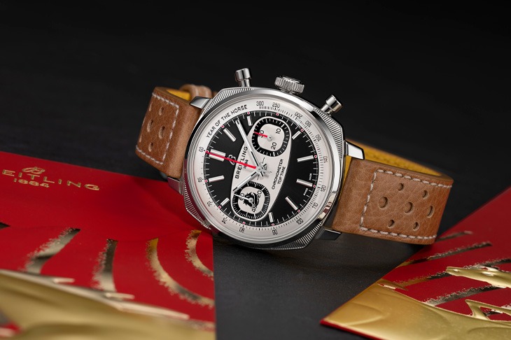 BREITLING百年靈Top Time B01 Shadow Rider夜影黑駒馬年限量版計時腕錶