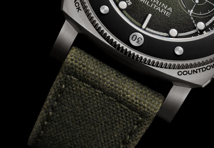 PANERAI沛納海Submersible ChronoMarina Militare體驗版腕錶
