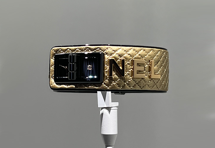 香奈兒CHANEL Code Coco Cybergold腕錶