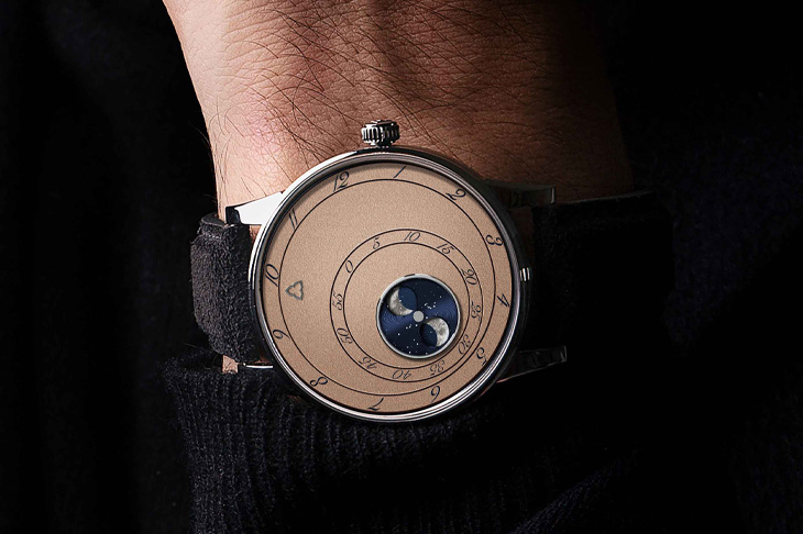 月相與秒輪同軸連動 TRILOBE Les Matinaux系列 L’Heure Exquise月相腕錶