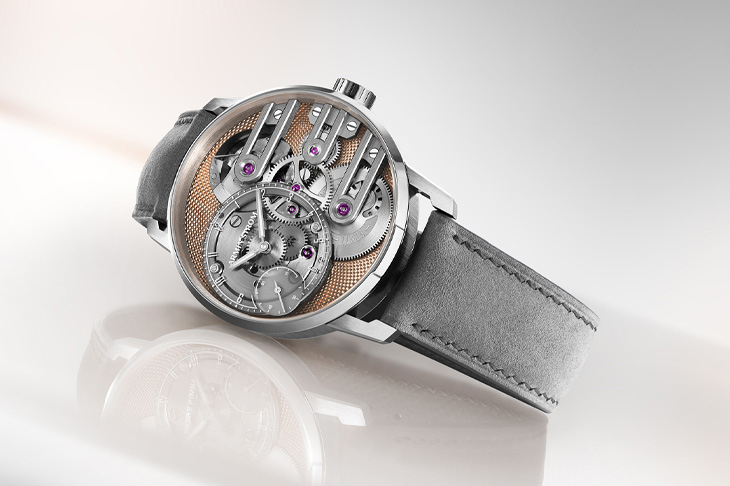 新色彩脈動／ARMIN STROM The Gravity Equal Force Ultimate Sapphire Salmon