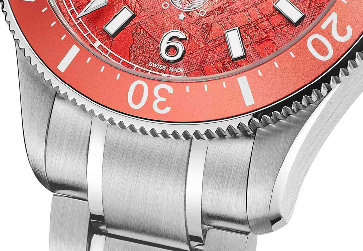 MONTBLANC萬寶龍Iced Sea系列日期顯示自動零氧腕錶限量版300