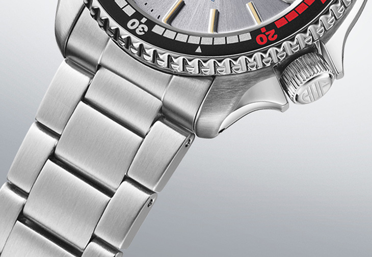 精工Seiko 5 Sports X HUF聯名限量錶款