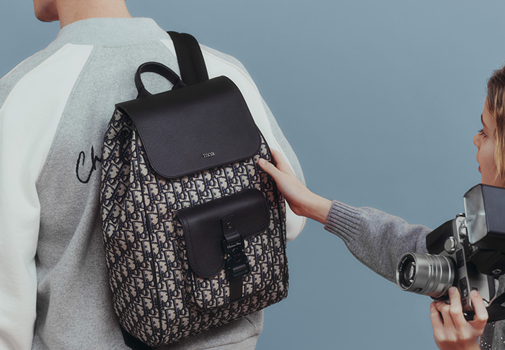 DIOR迪奧米色Oblique緹花Saddle 後背包